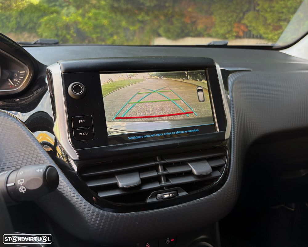 Peugeot 208 1.2 PureTech Style - 5