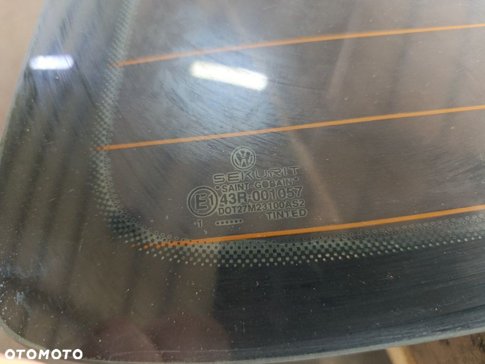 SZYBA KLAPY BAGAZNIKA VW PASSAT B5 FL SEKURIT-SAINT-GOBAIN KOMBI - 2