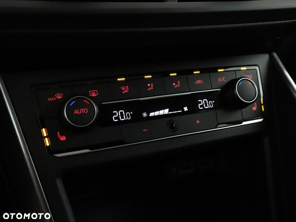 Volkswagen Polo 2.0 TSI GTI DSG - 27