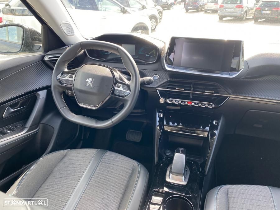Peugeot e-2008 50 kWh SE Style - 5
