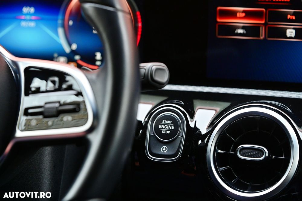 Mercedes-Benz A - 38