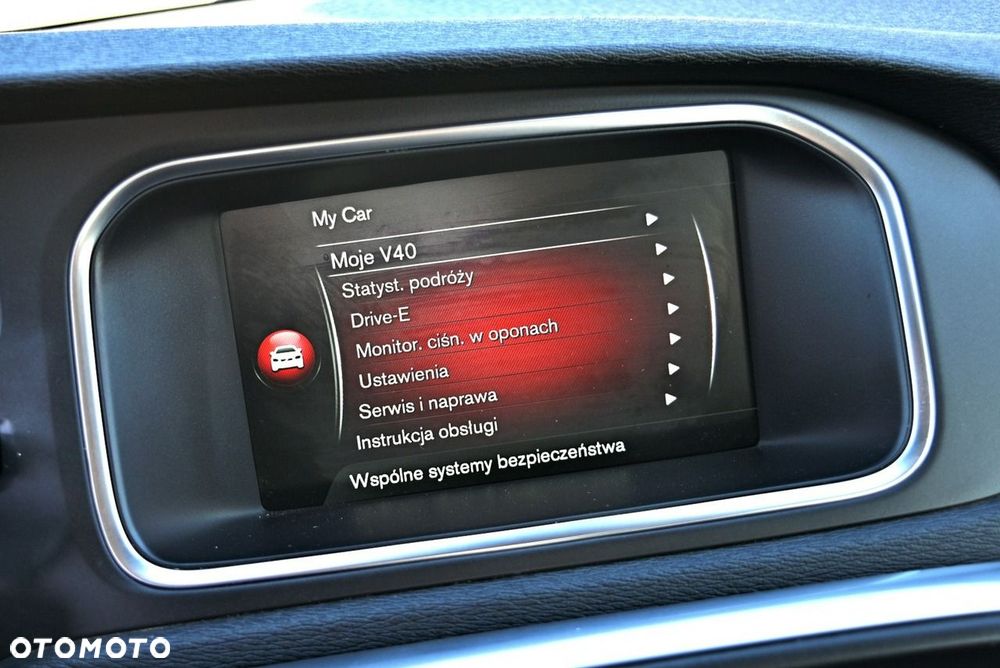 Volvo V40 - 28