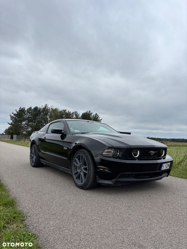 Ford Mustang 5.0 V8 GT - 2