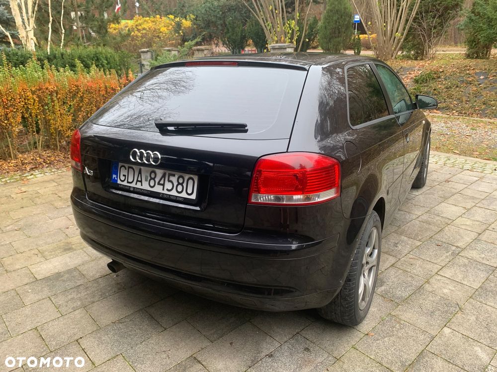 Audi A3 3-drzwiowe 1.6 Ambiente - 7
