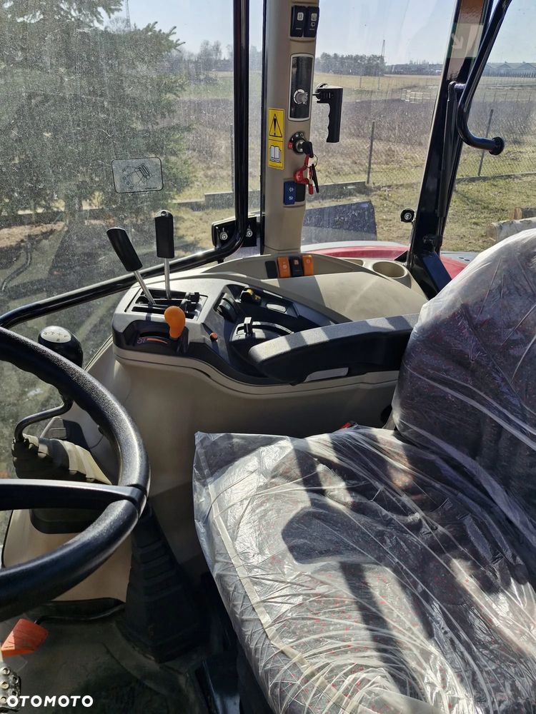 Massey Ferguson 4708M - 16