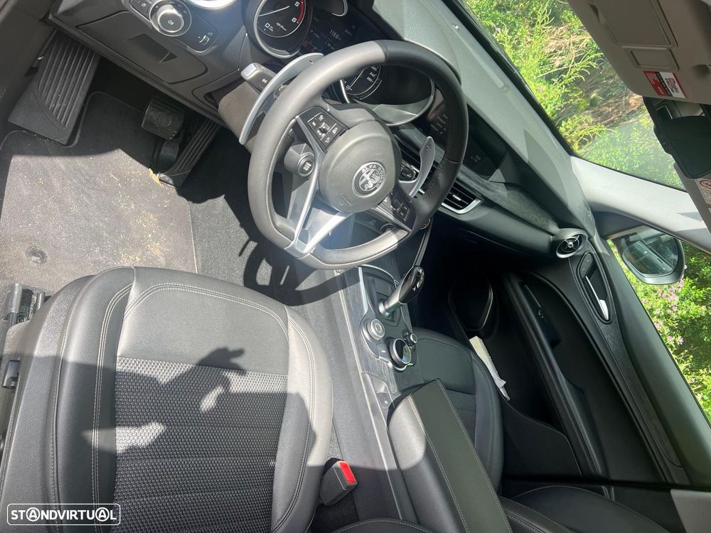 Alfa Romeo Stelvio 2.2 D B-Tech AT8 Q4 - 6