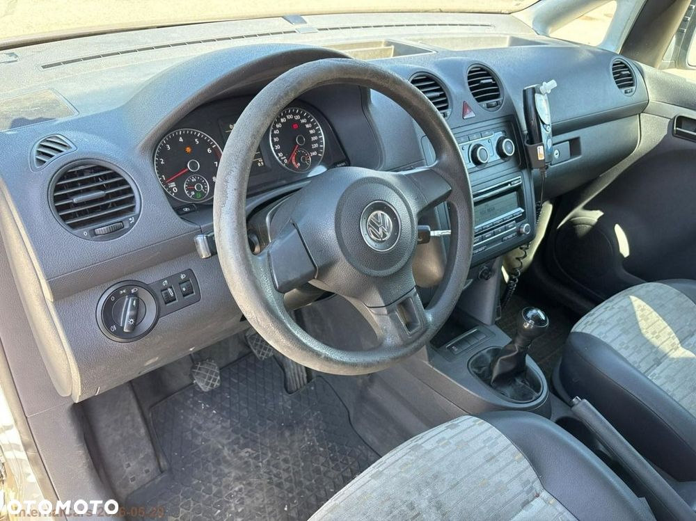 Volkswagen Caddy - 13