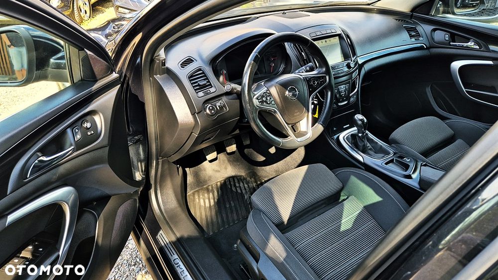 Opel Insignia 1.6 T Cosmo S&S EU6 - 30