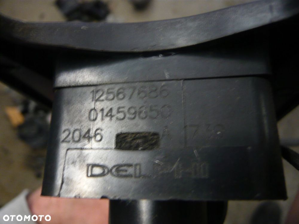 Cewka Zapłonowa 12567686 Opel Vectra C - 2