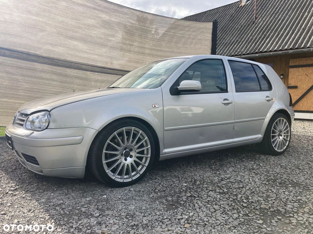 Volkswagen Golf IV 2.8 V6 4Mot - 2