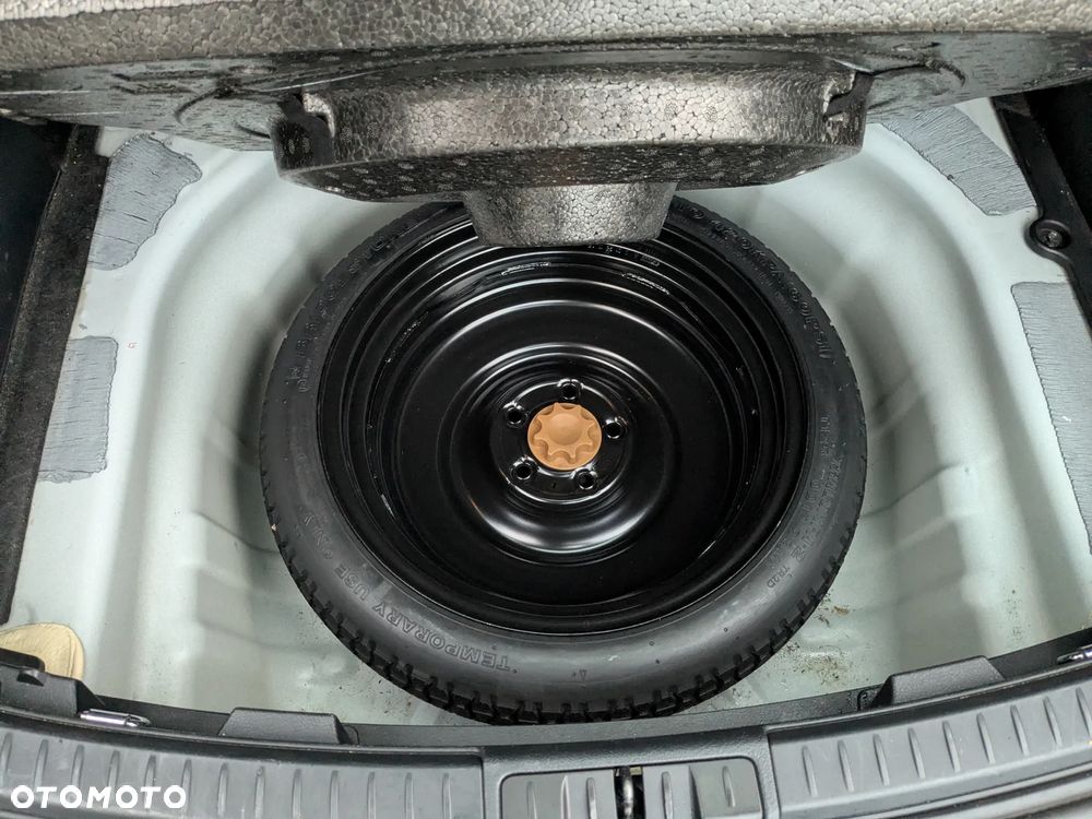 Toyota Auris 1.33 VVT-i Active - 10