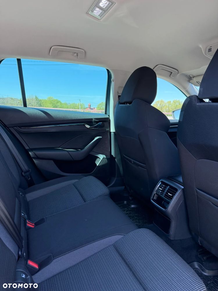 Skoda Octavia 2.0 TDI Ambition - 16