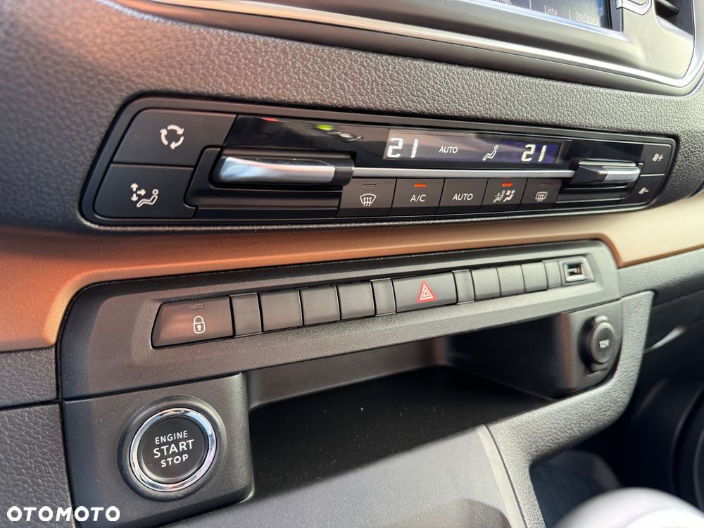 Toyota Proace Verso - 33