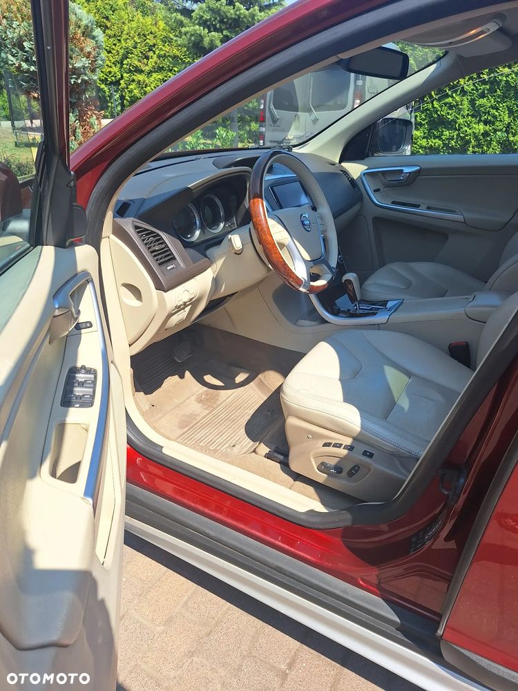 Volvo XC 60 D5 AWD Summum - 7