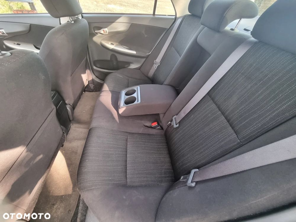 Toyota Corolla 1.6 VVT-i Terra Start - 7