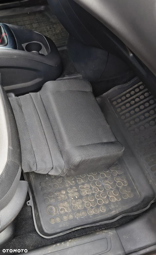 Citroën C4 Picasso e-HDi 115 Exclusive - 24