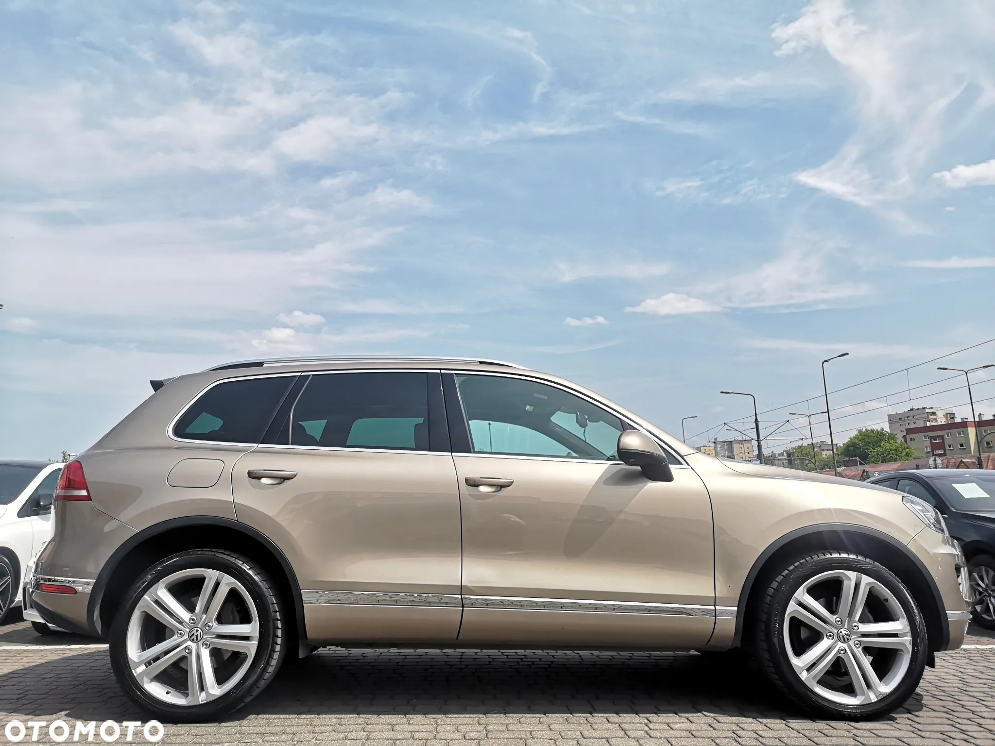 Volkswagen Touareg 3.0 V6 TDI BMT Perfectline R-Style - 5