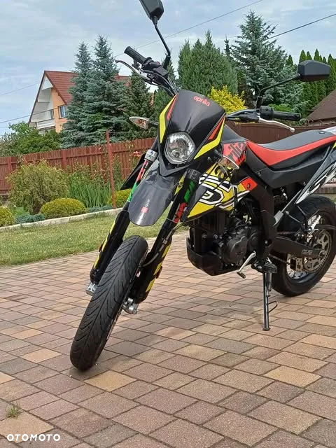 Aprilia SX