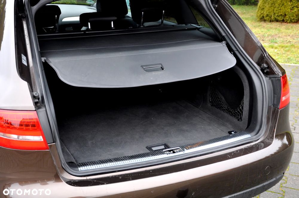 Audi A4 Avant 2.0 TDI DPF S line Sportpaket (plus) - 25