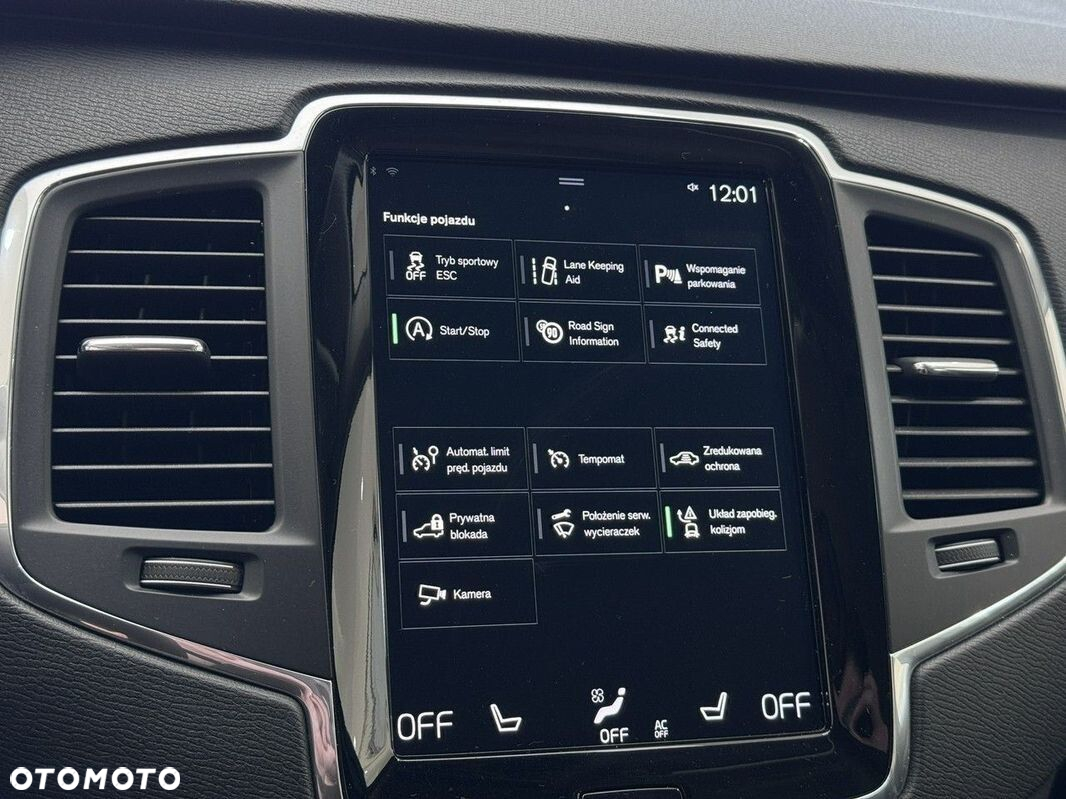 Volvo XC 90 - 31