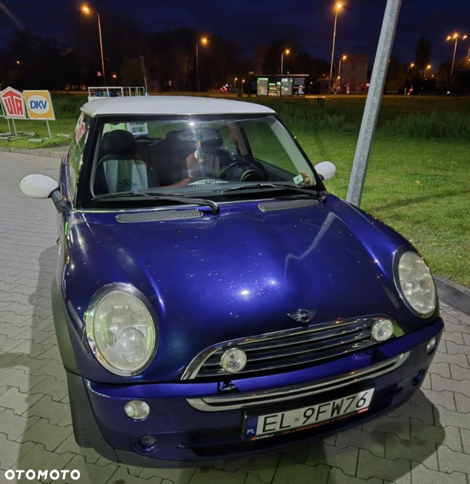 MINI Cooper Standard - 1