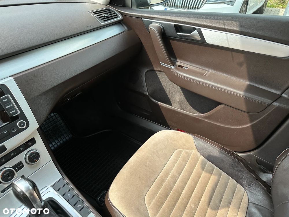 Volkswagen Passat Variant - 17