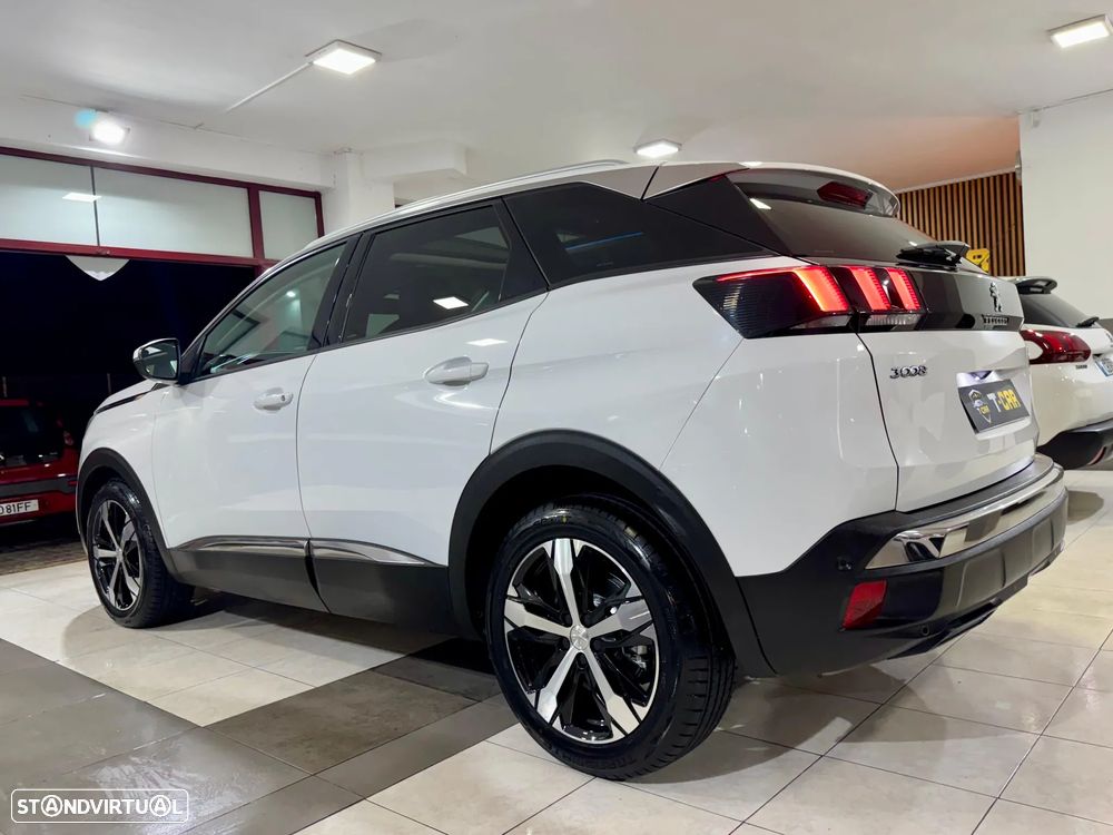 Peugeot 3008 PureTech 130 Stop & Start Allure - 19