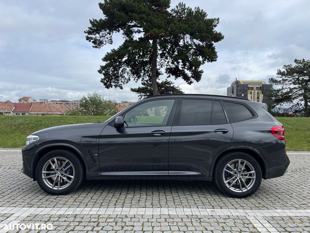 BMW X3 xDrive30e AT PHEV - 15