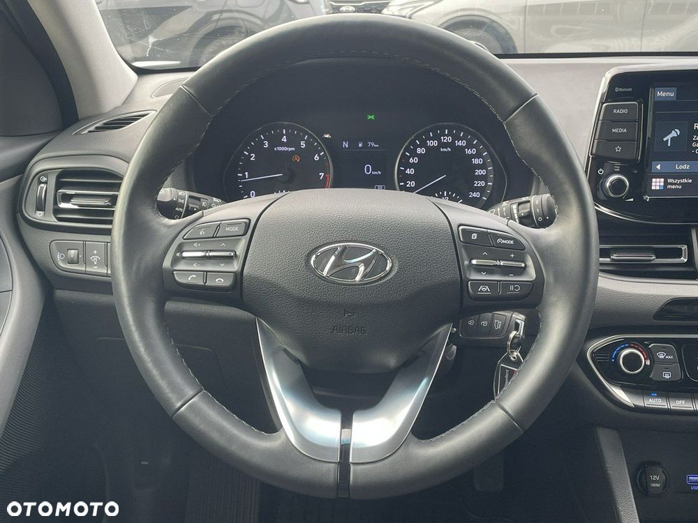 Hyundai i30 - 22