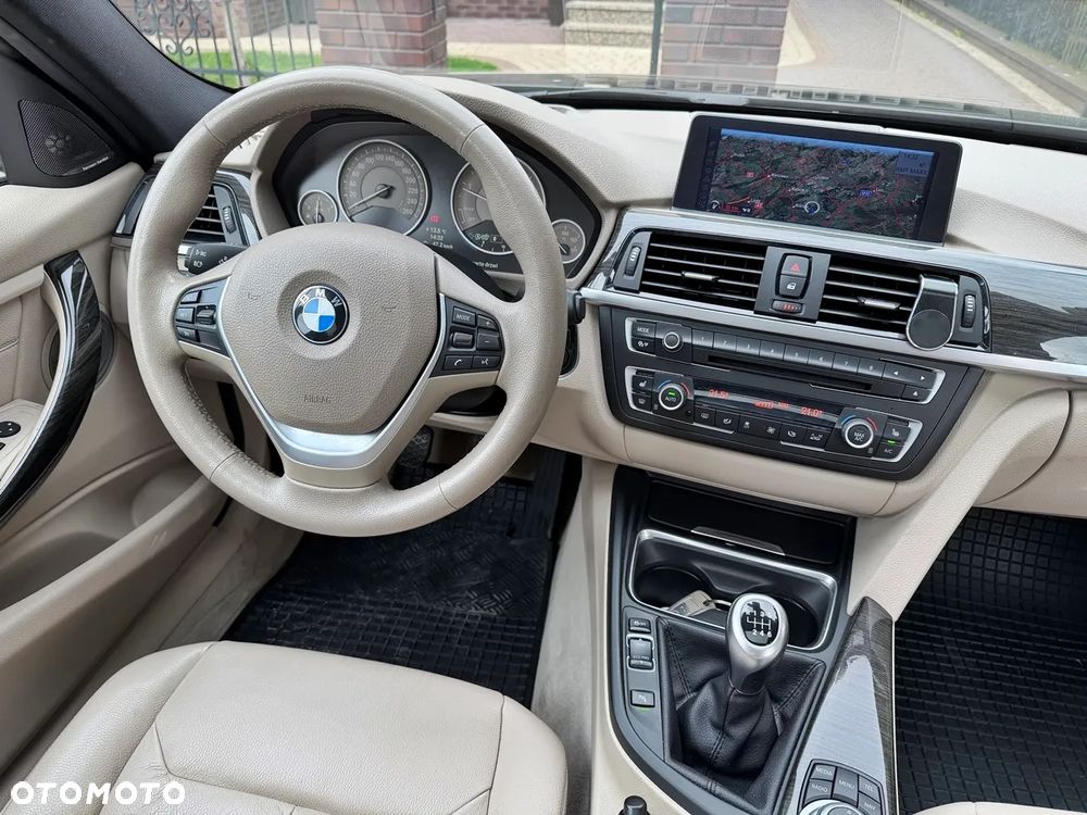 BMW Seria 3 320d Blue Performance Modern Line - 9