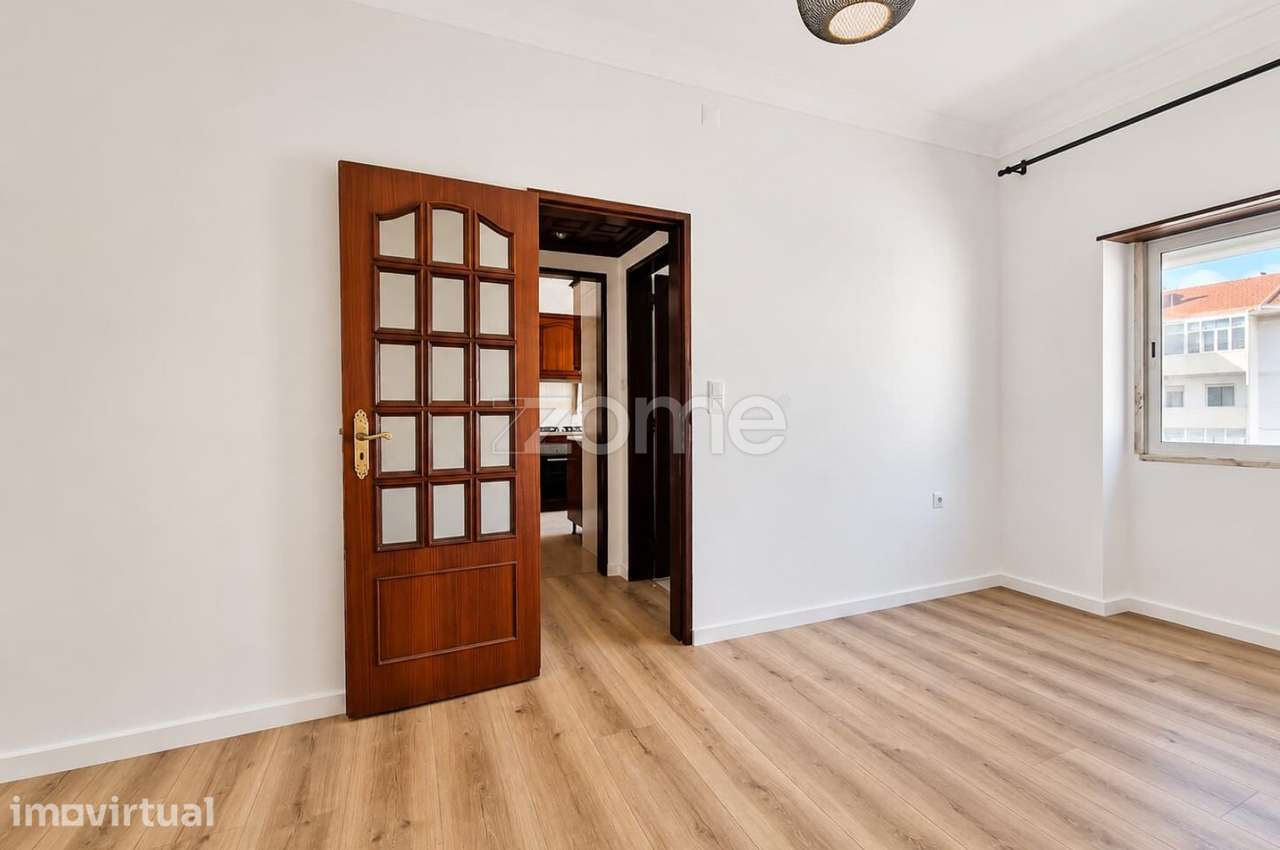 Apartamento T2 Rio de Mouro - Grande imagem: 4/23