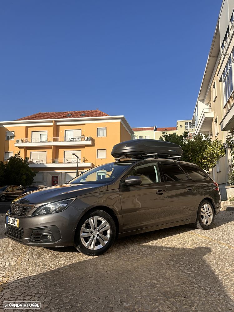 Peugeot 308 SW 1.5 BlueHDi Allure - 29