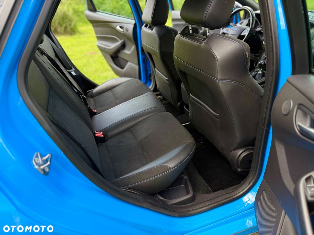 Ford Focus - 24