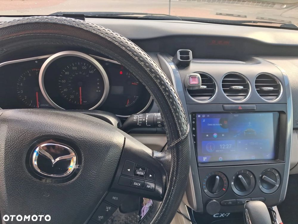 Mazda CX-7 - 11