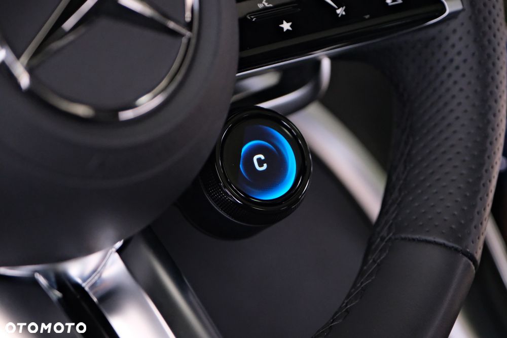 Mercedes-Benz Klasa C AMG 43 4Matic AMG Speedshift MCT9G AMG Sondermodell - 29