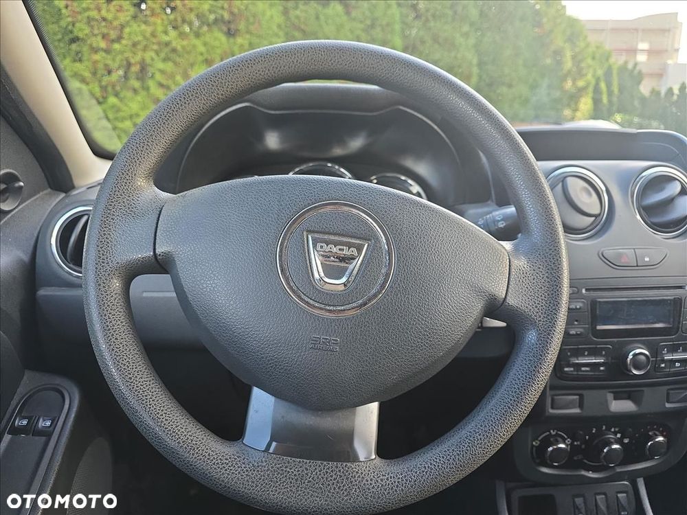 Dacia Duster 1.6 SCe Open S&S - 12