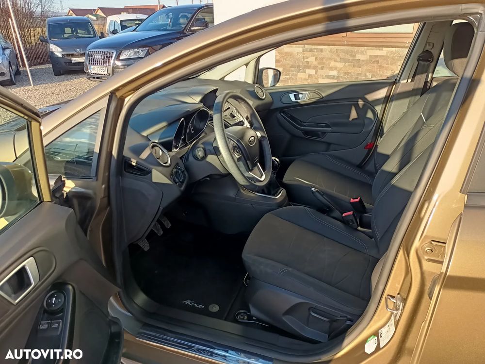 Ford Fiesta - 13