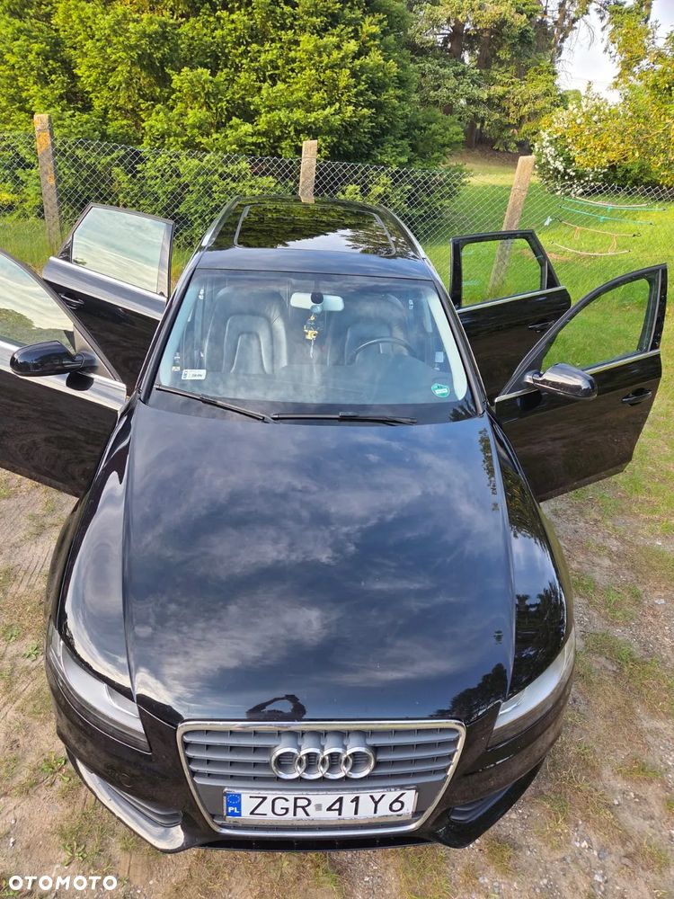 Audi A4 Avant 2.0 TDI - 6