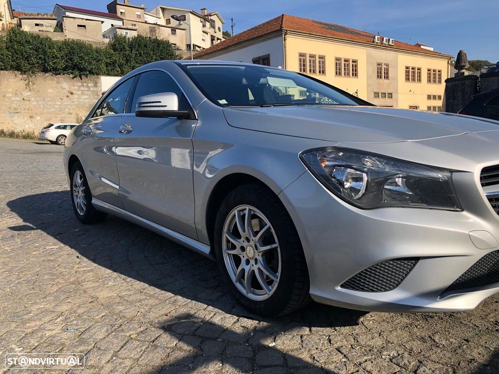 Mercedes-Benz CLA 200 CDI Urban - 2