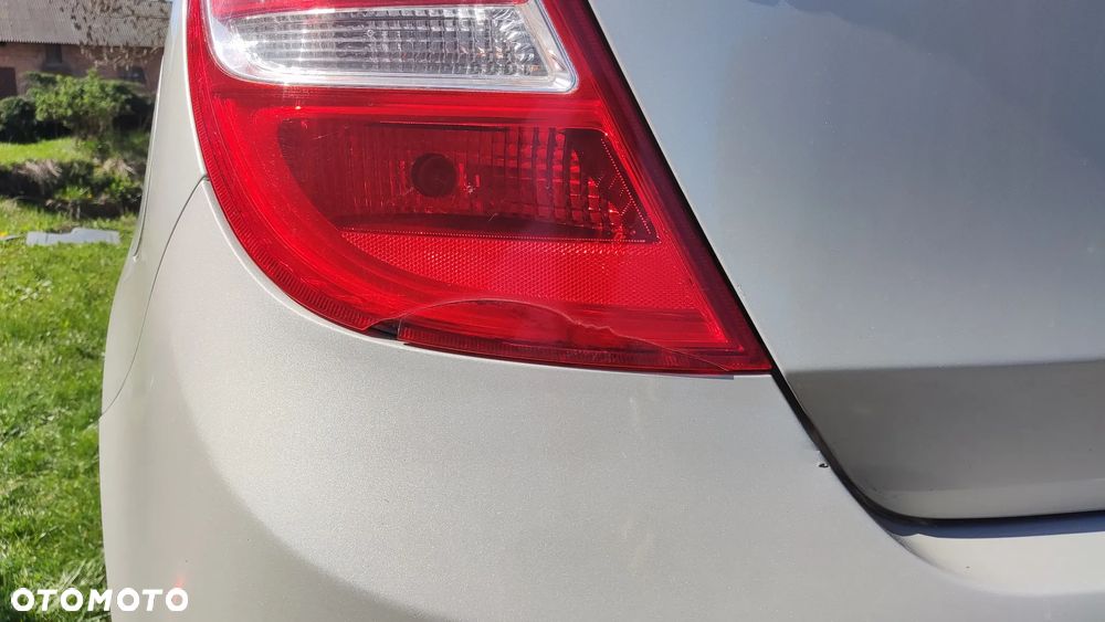 Hyundai i30 1.6 CRDi Comfort - 12