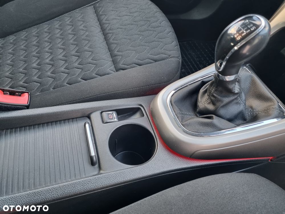 Opel Astra 1.4 Turbo Active - 28