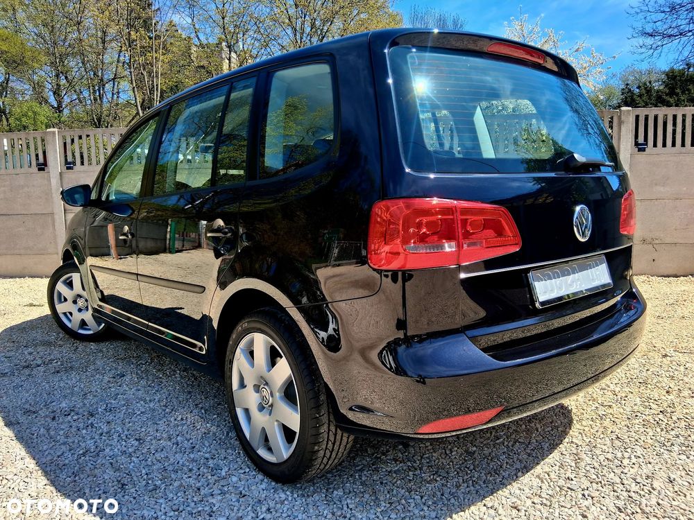 Volkswagen Touran - 2