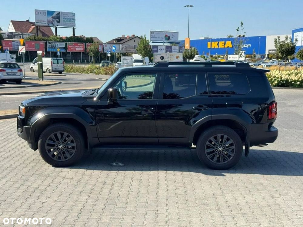 Toyota Land Cruiser - 25