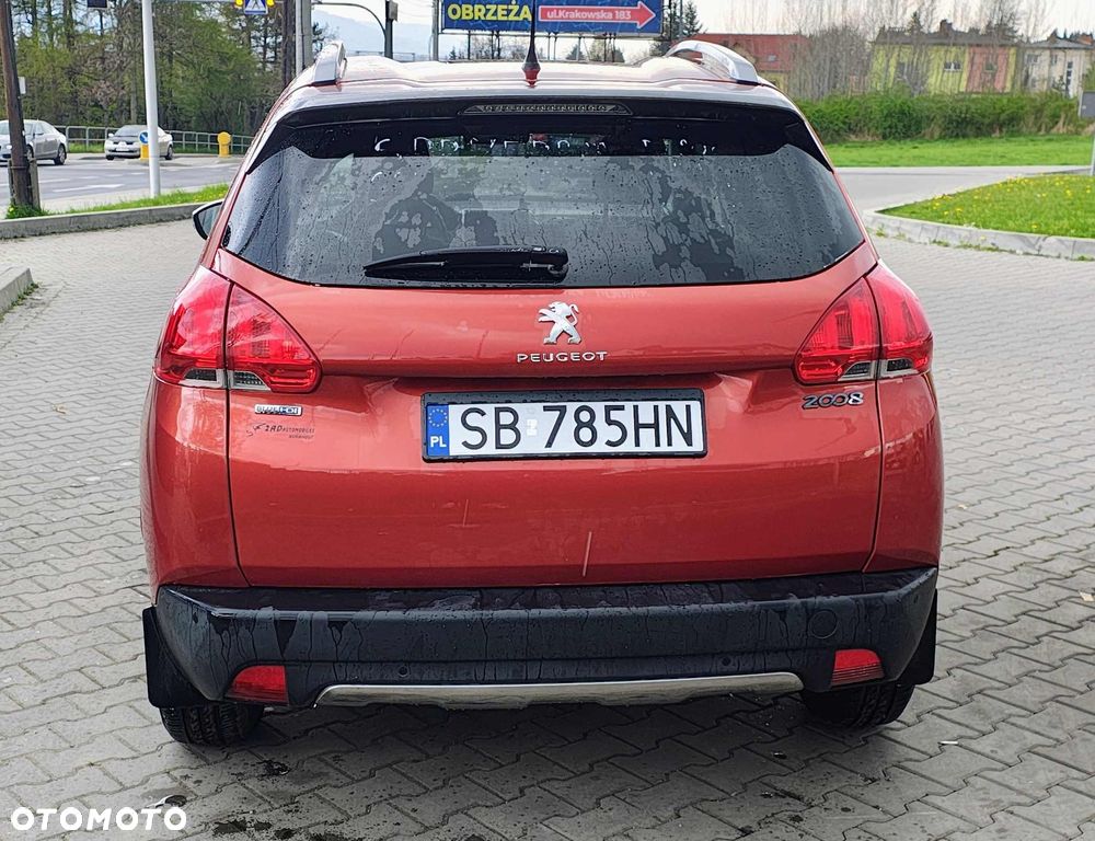 Peugeot 2008 1.6 BlueHDi Style - 6