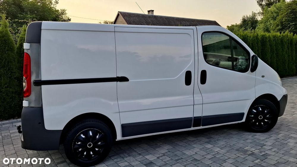 Renault Trafic - 6