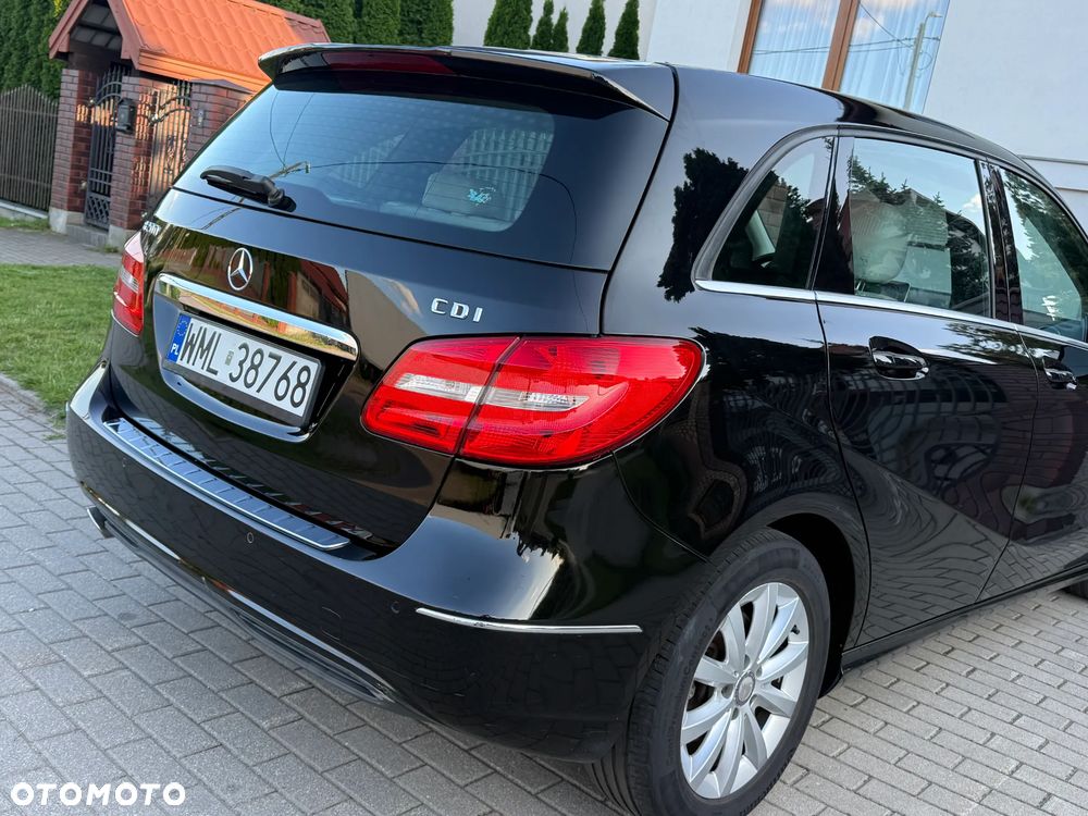 Mercedes-Benz Klasa B 200 CDI (BlueEFFICIENCY) - 13