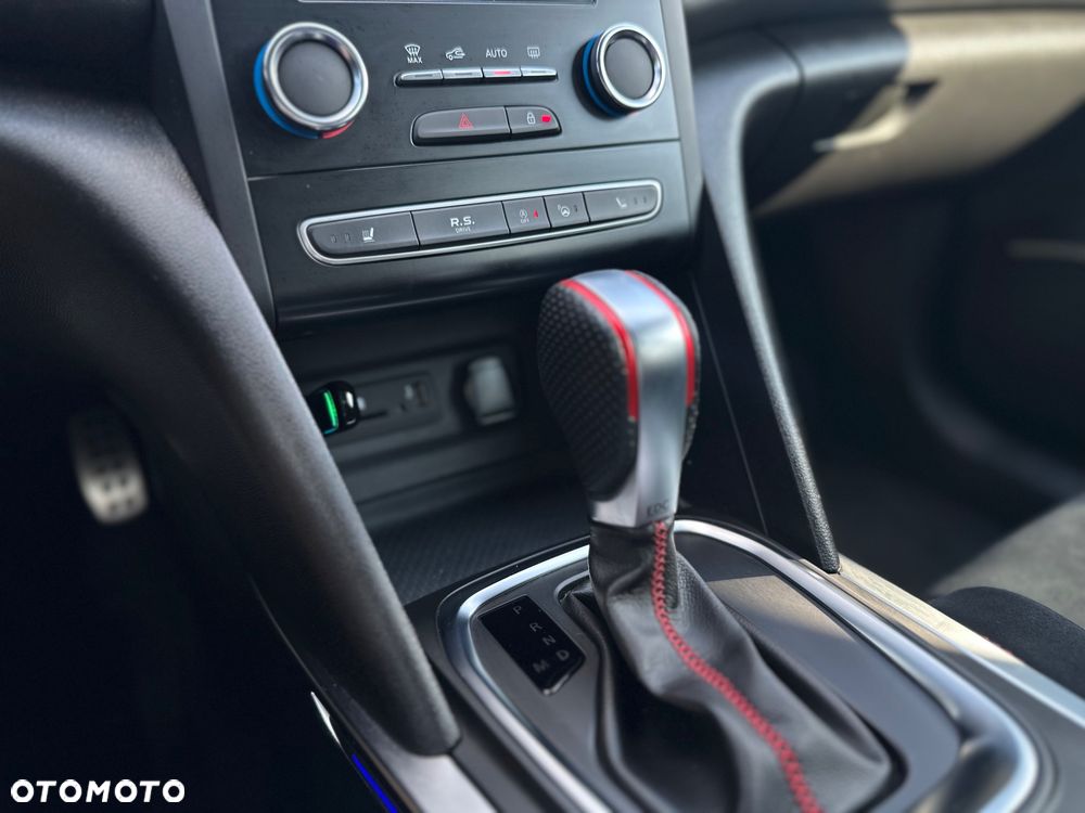 Renault Megane ver-tce-280-gpf-edc-r-s - 19