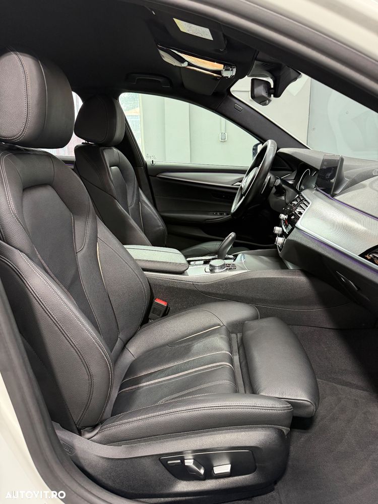 BMW Seria 5 520d xDrive Aut. M Sport Edition - 15