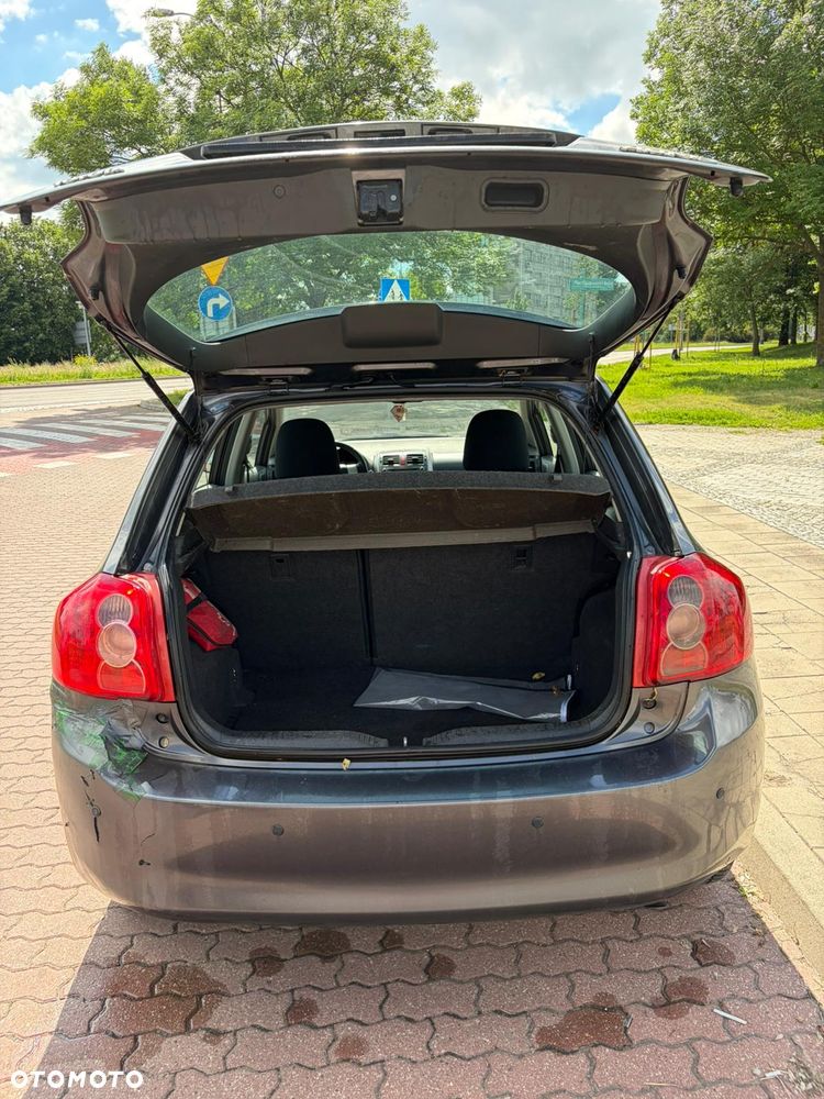 Toyota Auris 1.4 D-4D Luna - 16