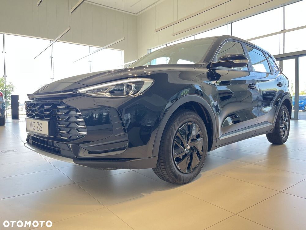 MG ZS Hybrid+ - 20